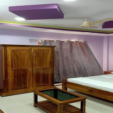 Hotel O Pop Hotel Thiruvananthapuram ภายนอก รูปภาพ