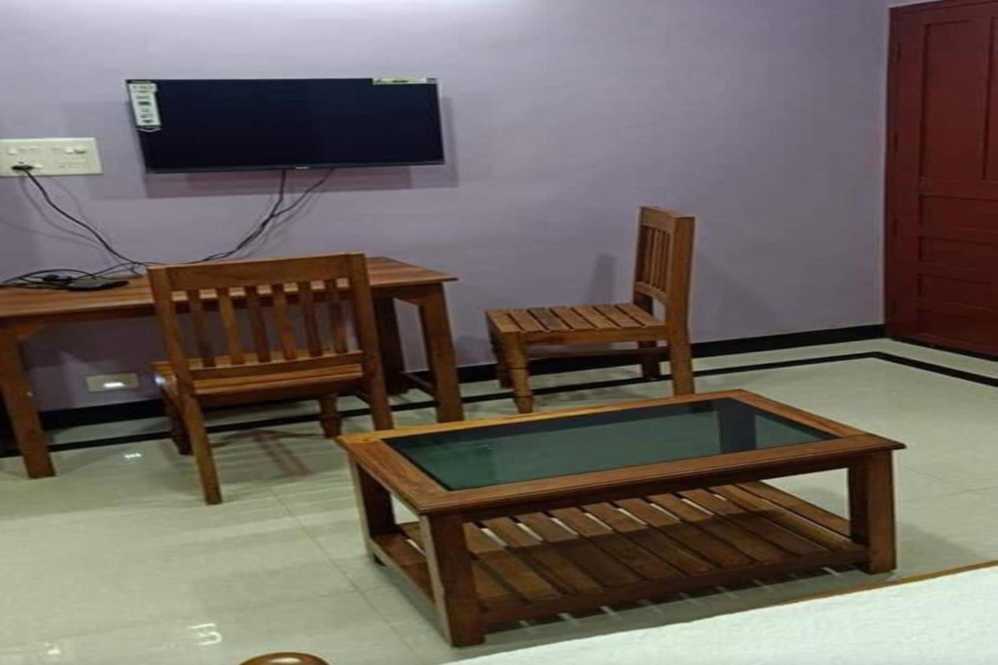 Hotel O Pop Hotel Thiruvananthapuram ภายนอก รูปภาพ