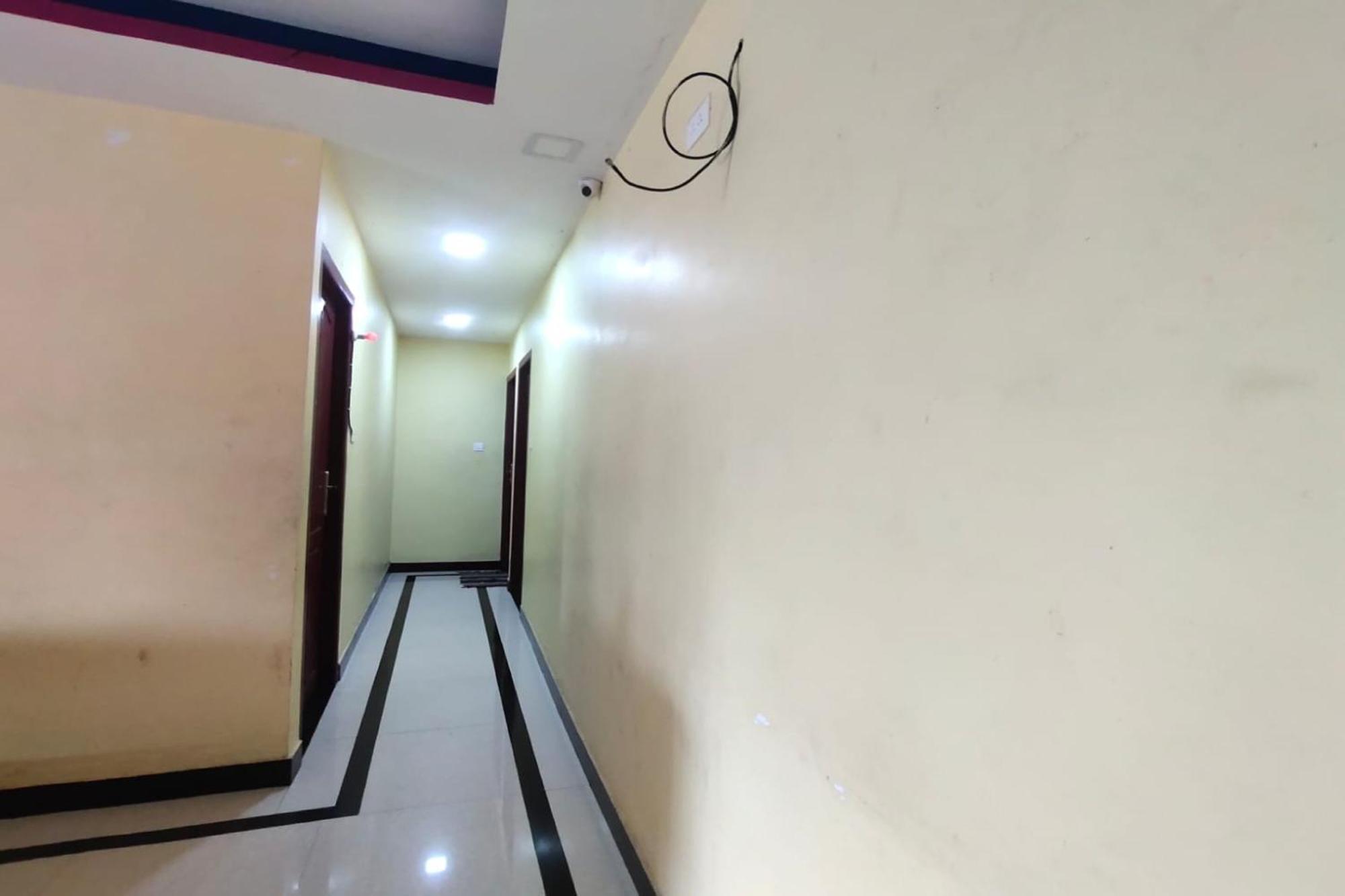 Hotel O Pop Hotel Thiruvananthapuram ภายนอก รูปภาพ